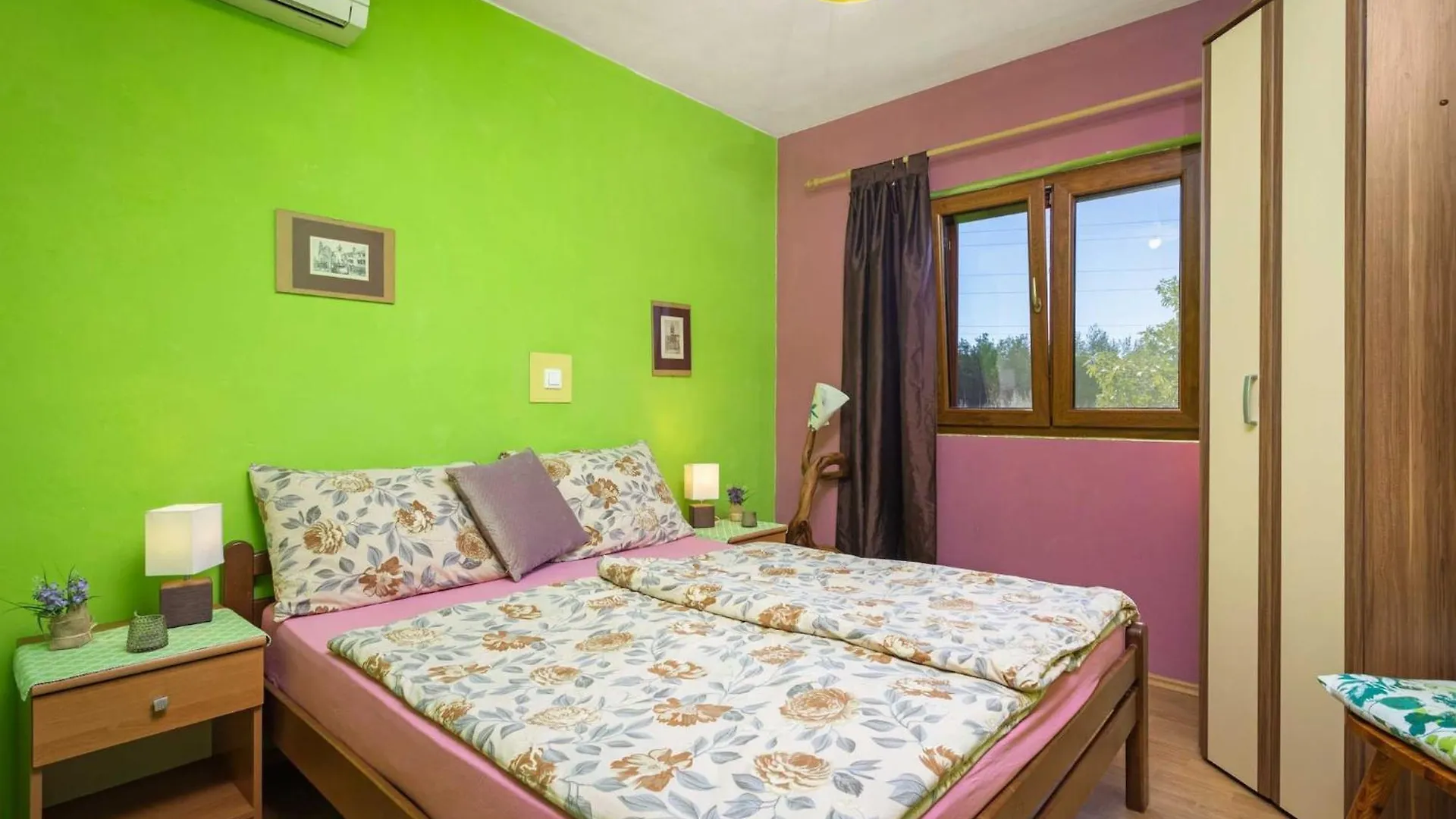Holiday Home Pina Pula