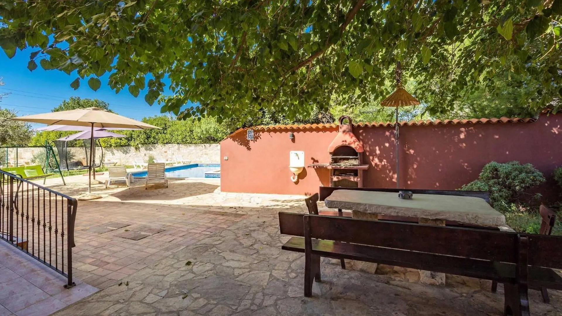 Holiday Home Pina Pula